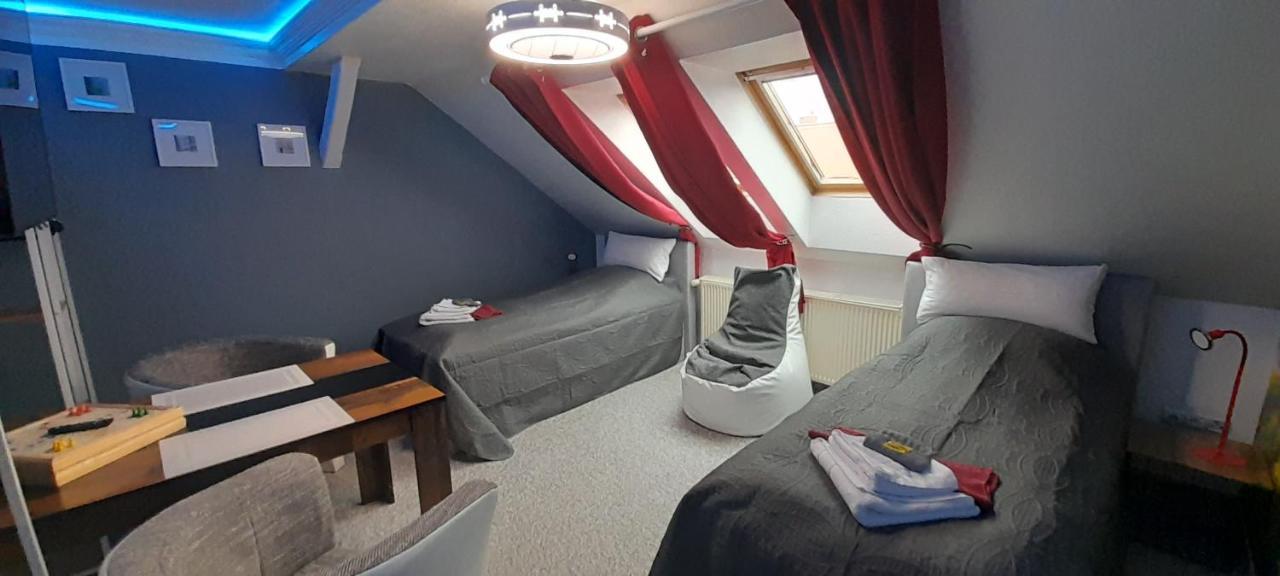 Best-Preis -Vip Lounge- Mit Netflix, Self-Check-In, Ebike Ladestation, Fahrradraum, Wlan Und Netflix - Direkt Am Elberadweg Im Herzen Von ויטנברג מראה חיצוני תמונה