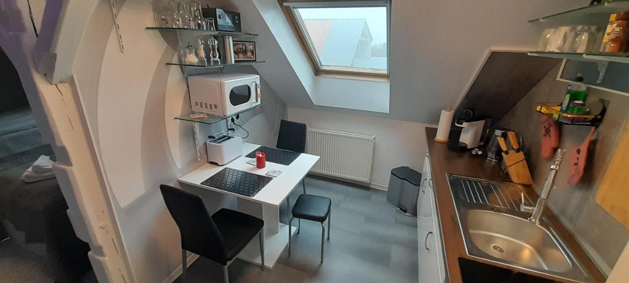 Best-Preis -Vip Lounge- Mit Netflix, Self-Check-In, Ebike Ladestation, Fahrradraum, Wlan Und Netflix - Direkt Am Elberadweg Im Herzen Von ויטנברג מראה חיצוני תמונה